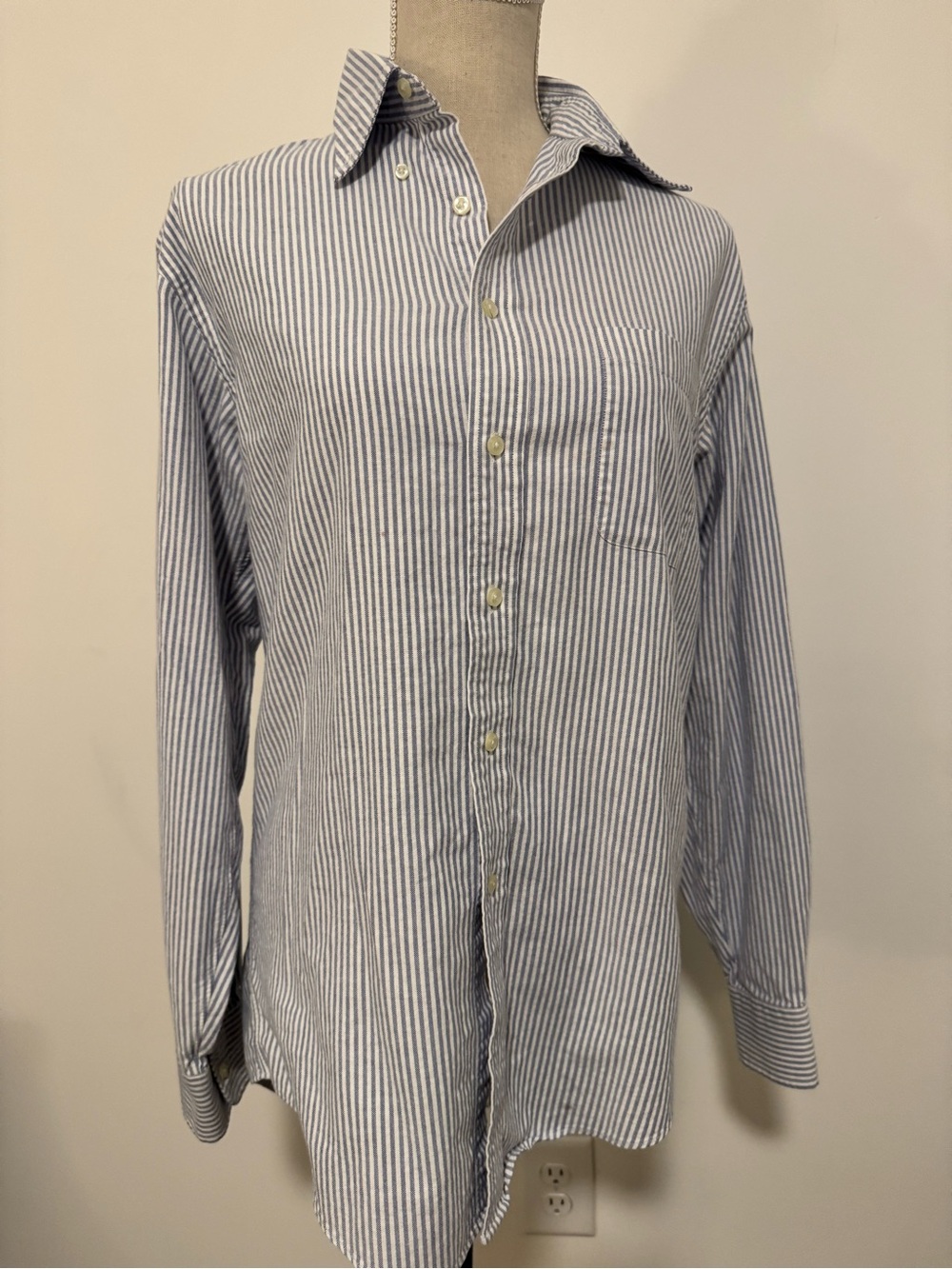 Lands' End 100% Cotton Blue White Pinstripe Button-Down Oxford Shirt Size 14.5 - Picture 3 of 14